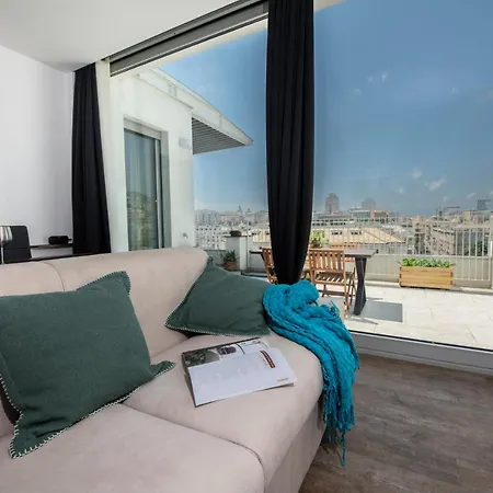 公寓 Attico Luxury Con Parcheggio E Terrazza Vista Mozzafiato 热那亚