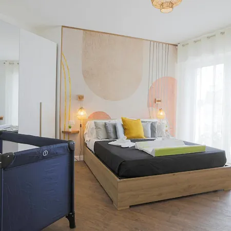 Attico Luxury Con Parcheggio E Terrazza Vista Mozzafiato * 热那亚