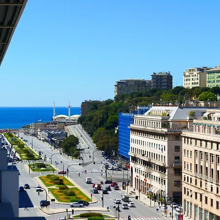 Attico Luxury Con Parcheggio E Terrazza Vista Mozzafiato * 热那亚