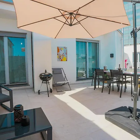 Attico Luxury Con Parcheggio E Terrazza Vista Mozzafiato Appartement Genua