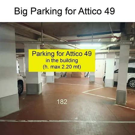 Attico Luxury Con Parcheggio E Terrazza Vista Mozzafiato 公寓
